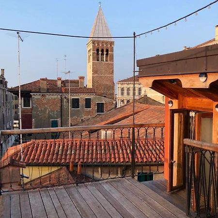 Key Location Near Palazzo Grassi Villa Венеция Екстериор снимка