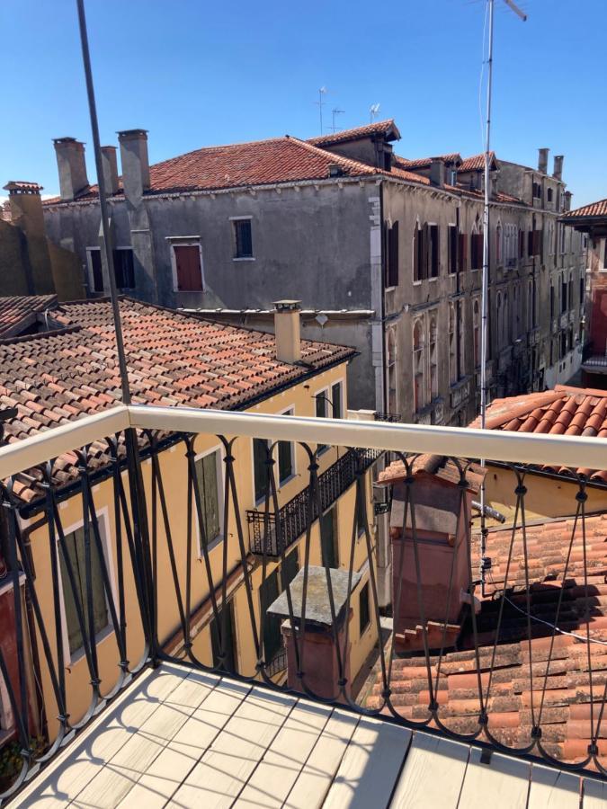 Key Location Near Palazzo Grassi Villa Венеция Екстериор снимка